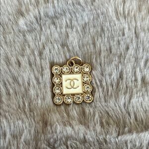 CHANEL Gold Tone & White Clear Rhinestones Zipper Pull Bag Charm